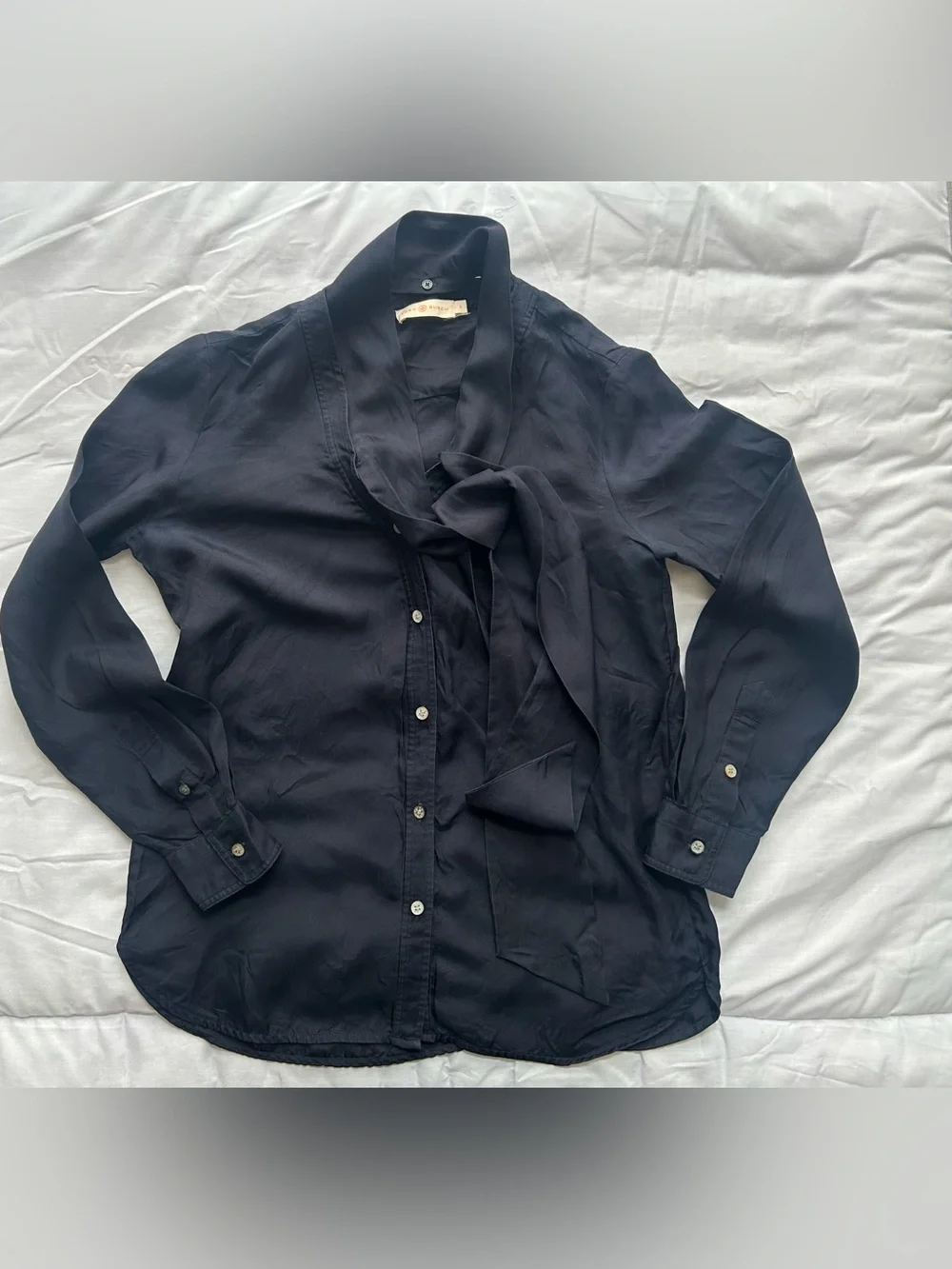 Tory Burch Navy Silk Long-Sleeve Blouse with Neck Tie size 0
